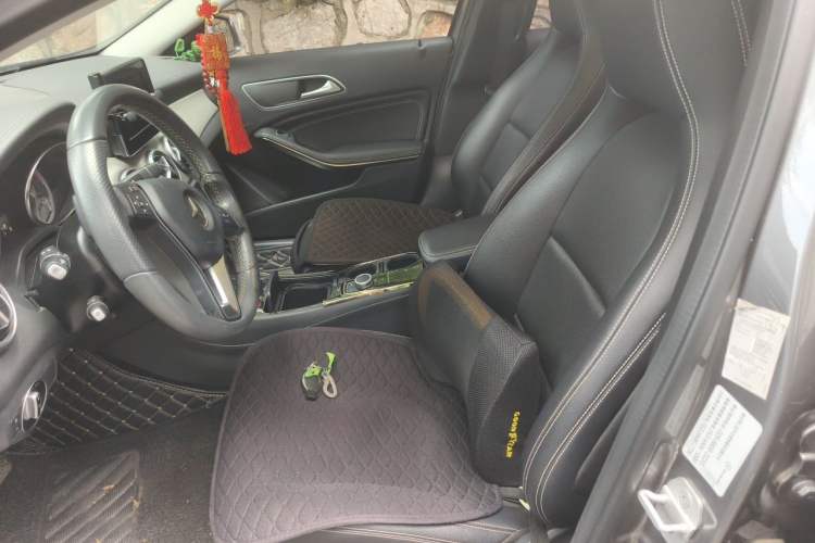 Used Mercedes-Benz GLA 2016 GLA 200 Fashion Model Left Front Seat