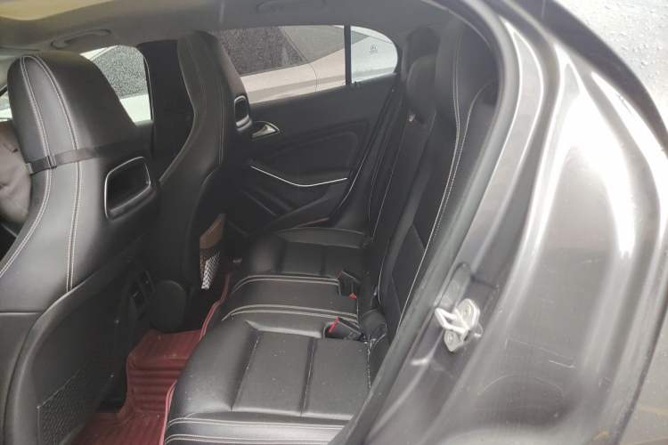 Used Mercedes-Benz GLA 2016 GLA 200 Sport Edition Left Rear Seat