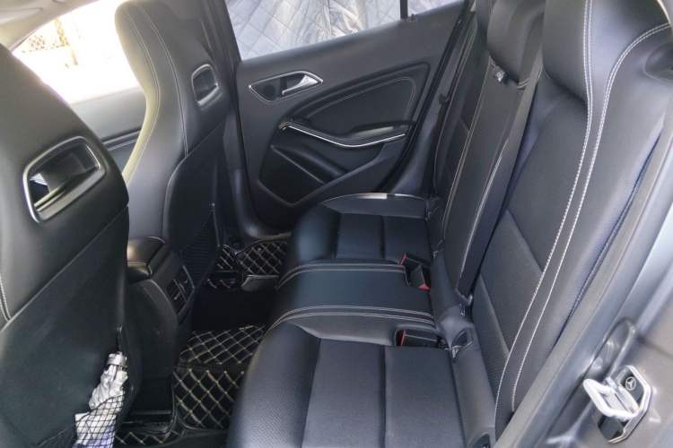 Used Mercedes-Benz GLA 2016 GLA 200 Sport Edition Left Rear Seat
