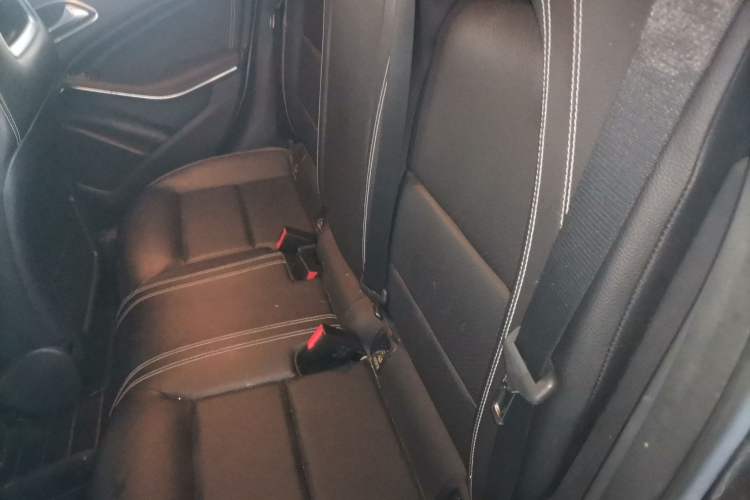 Used Mercedes-Benz GLA 2016 GLA 200 Sport Edition Left Rear Seat