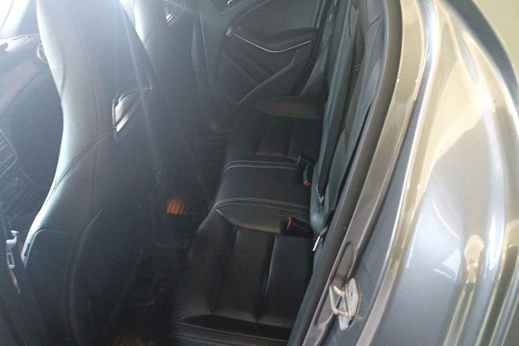 Used Mercedes-Benz GLA 2016 GLA 260 4MATIC Sport Edition Left Rear Seat