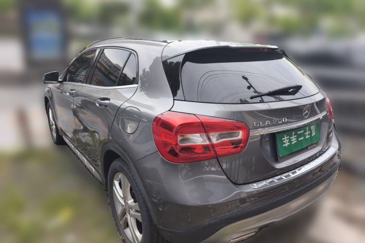 Used Mercedes-Benz GLA 2016 GLA 200 Sport Edition Rear Left 45 Deg