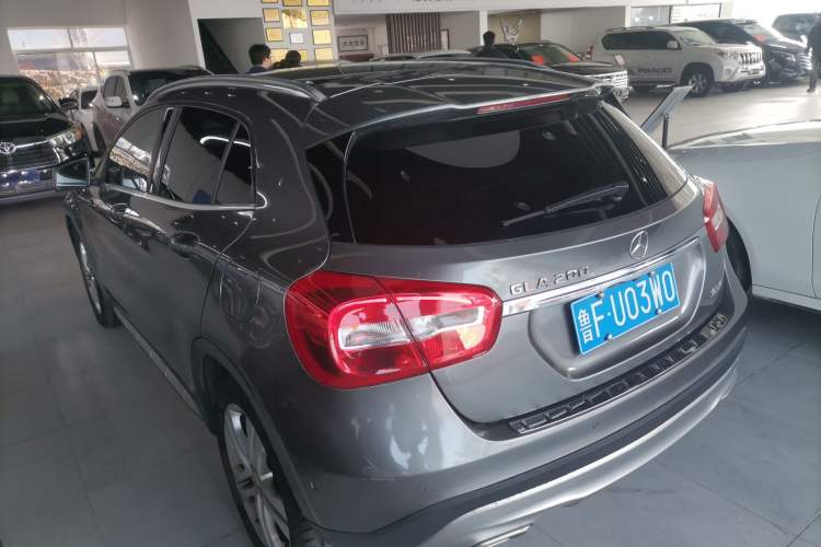 Used Mercedes-Benz GLA 2016 GLA 200 Sport Edition Rear Left 45 Deg