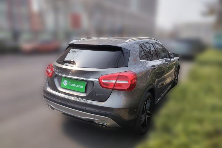 Used Mercedes-Benz GLA 2016 GLA 200 Fashion Model Rear Right 45 Deg