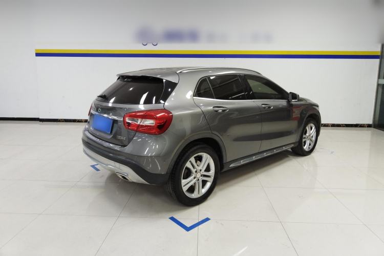Used Mercedes-Benz GLA 2016 GLA 200 Sport Edition Rear Right 45 Deg