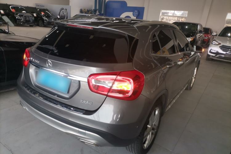 Used Mercedes-Benz GLA 2016 GLA 200 Sport Edition Rear Right 45 Deg