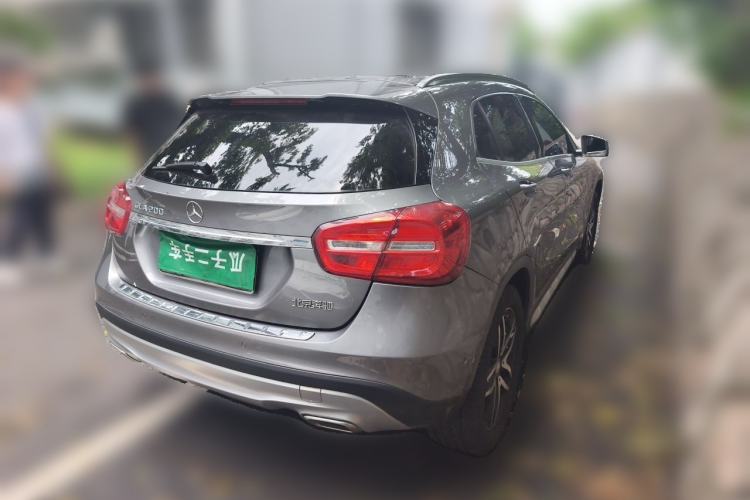 Used Mercedes-Benz GLA 2016 GLA 200 Fashion Model Rear Right 45 Deg
