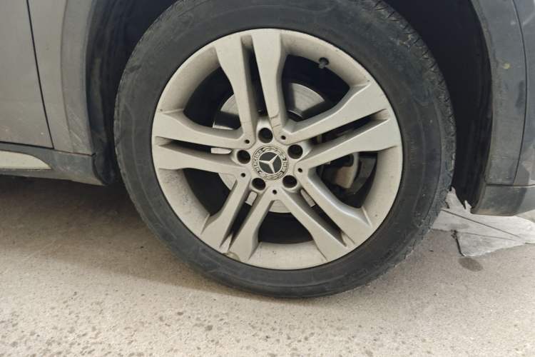 Used Mercedes-Benz GLA 2016 GLA 200 Sport Edition Right Front Wheel Hub
