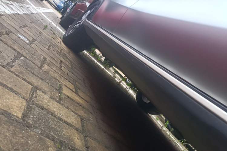Used Mercedes-Benz GLA 2016 GLA 200 Fashion Model Right Side Sill
