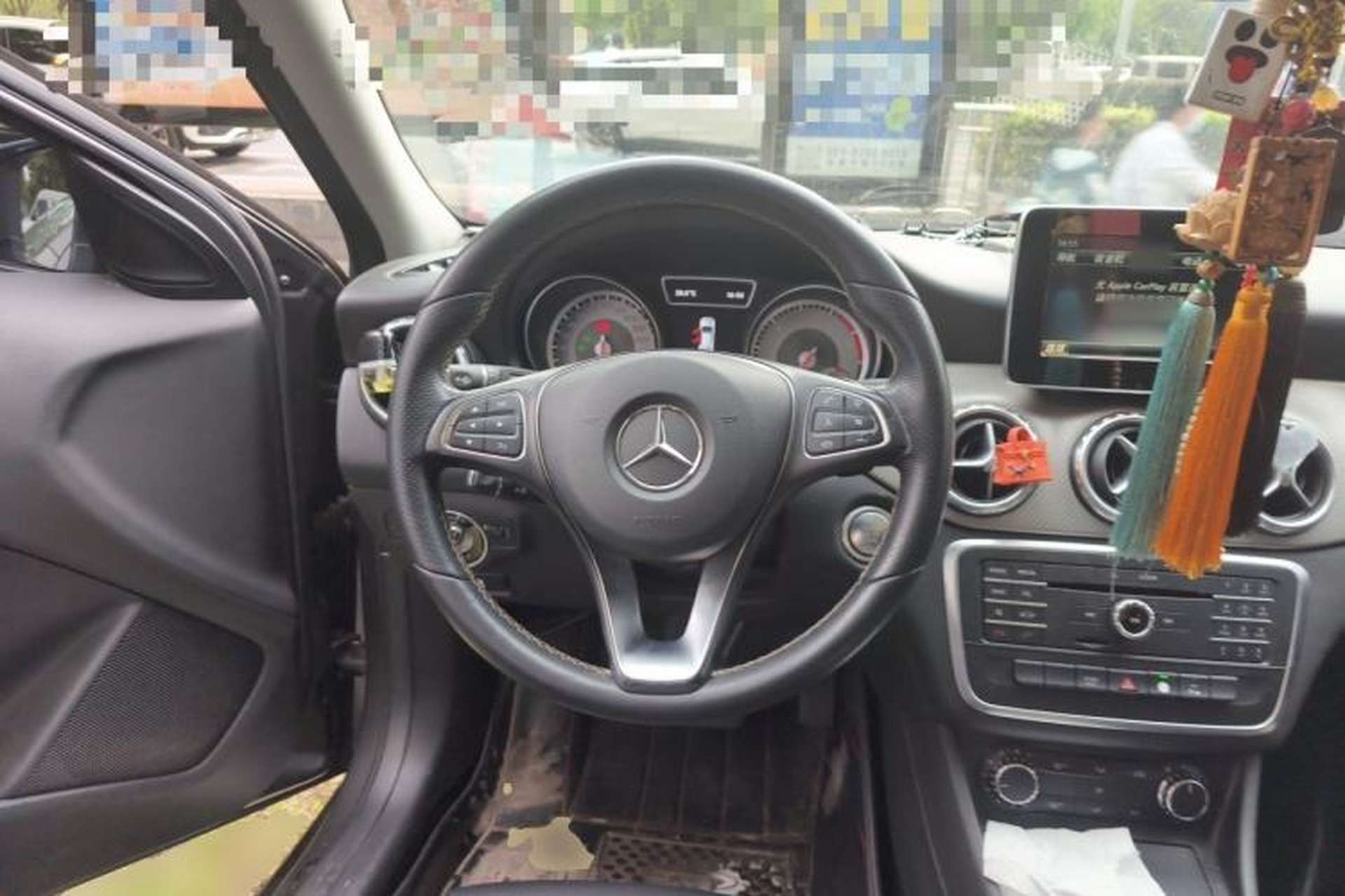 Used Mercedes-Benz GLA 2016 GLA 200 Sport Edition Steering Wheel