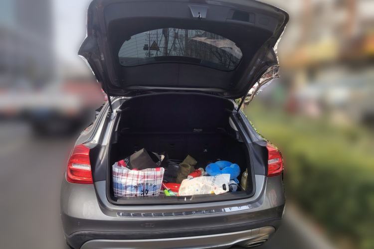 Used Mercedes-Benz GLA 2016 GLA 200 Fashion Model Trunk