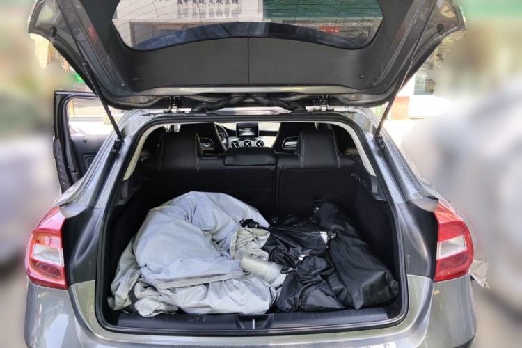 Used Mercedes-Benz GLA 2016 GLA 200 Sport Edition Trunk