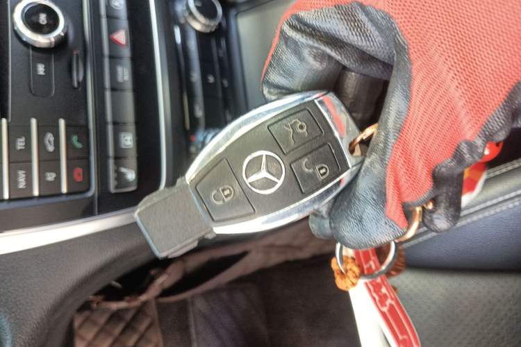 Used Mercedes-Benz GLA 2016 GLA 220 4MATIC Luxury Model Vehicle Key