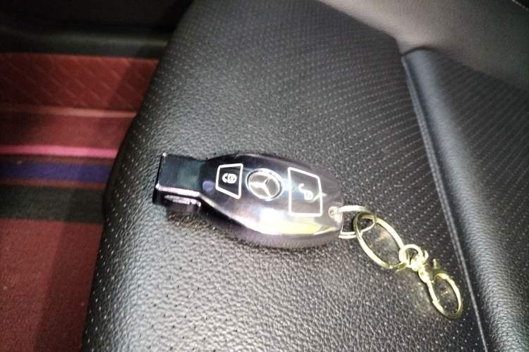 Used Mercedes-Benz GLA 2016 GLA 200 Fashion Model Vehicle Key