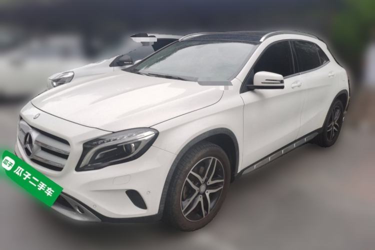Used Mercedes-Benz GLA 2016 GLA 220 4MATIC Fashion Edition Guazi used car, China used car export, Used car for sale, Used  cars, Cheapest cars for sale