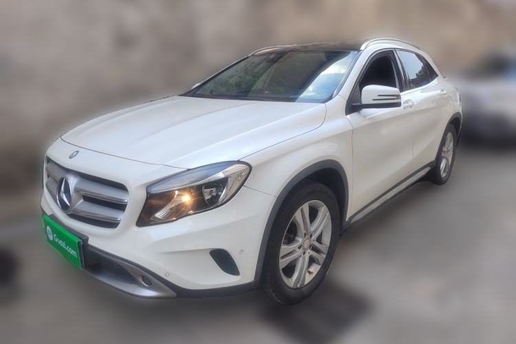 Used Mercedes-Benz GLA 2016 GLA 200 Sport Edition Guazi used car, China used car export, Used car for sale, Used  cars, Cheapest cars for sale