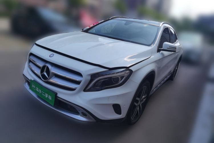 Used Mercedes-Benz GLA 2016 GLA 220 4MATIC Fashion Edition Guazi used car, China used car export, Used car for sale, Used  cars, Cheapest cars for sale