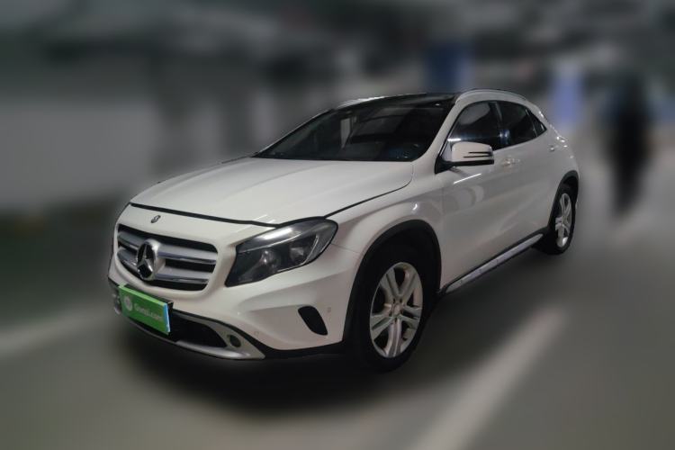 Used Mercedes-Benz GLA 2016 GLA 200 Sport Edition Guazi used car, China used car export, Used car for sale, Used  cars, Cheapest cars for sale