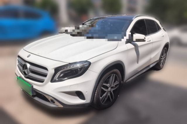 Ojetý Mercedes-Benz GLA 2016 GLA 200 Fashion Model