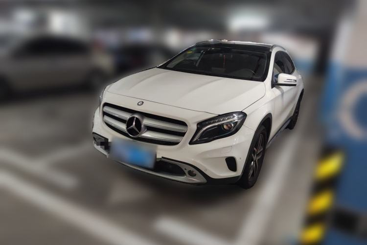 Used Mercedes-Benz GLA 2016 GLA 200 Fashion Model Guazi used car, China used car export, Used car for sale, Used cars, Cheapest cars for sale