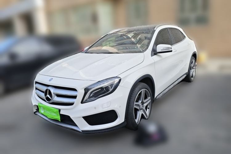 Used Mercedes-Benz GLA 2016 GLA 260 4MATIC Sport Edition Guazi used car, China used car export, Used car for sale, Used Mercedes-Benz cars, Cheapest cars for sale