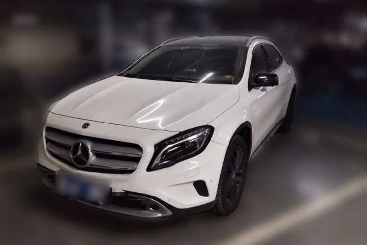 Used Mercedes-Benz GLA 2016 GLA 220 4MATIC Fashion Edition Guazi used car, China used car export, Used car for sale, Used cars, Cheapest cars for sale