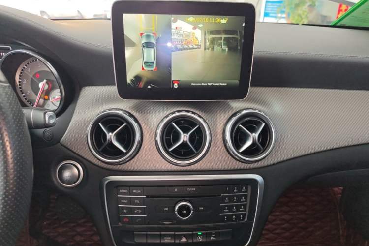 Used Mercedes-Benz GLA 2016 GLA 200 Fashion Model Audio And AC Panel