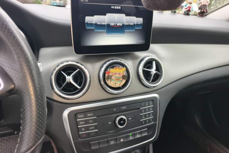 Used Mercedes-Benz GLA 2016 GLA 200 Fashion Model Audio And AC Panel