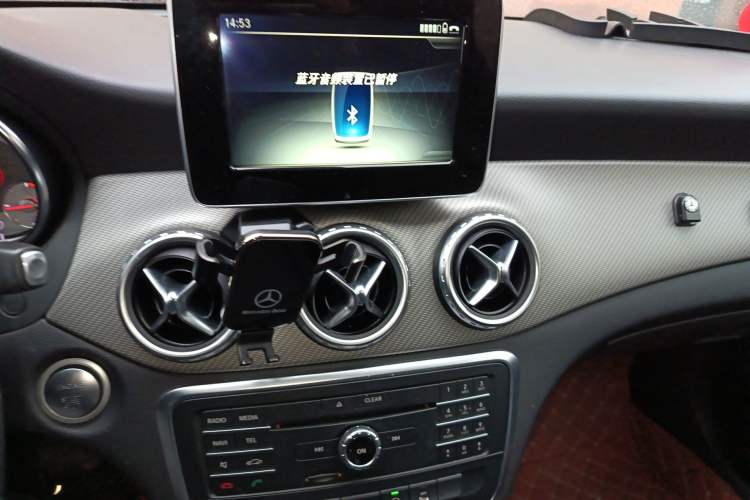 Used Mercedes-Benz GLA 2016 GLA 200 Sport Edition Audio And AC Panel