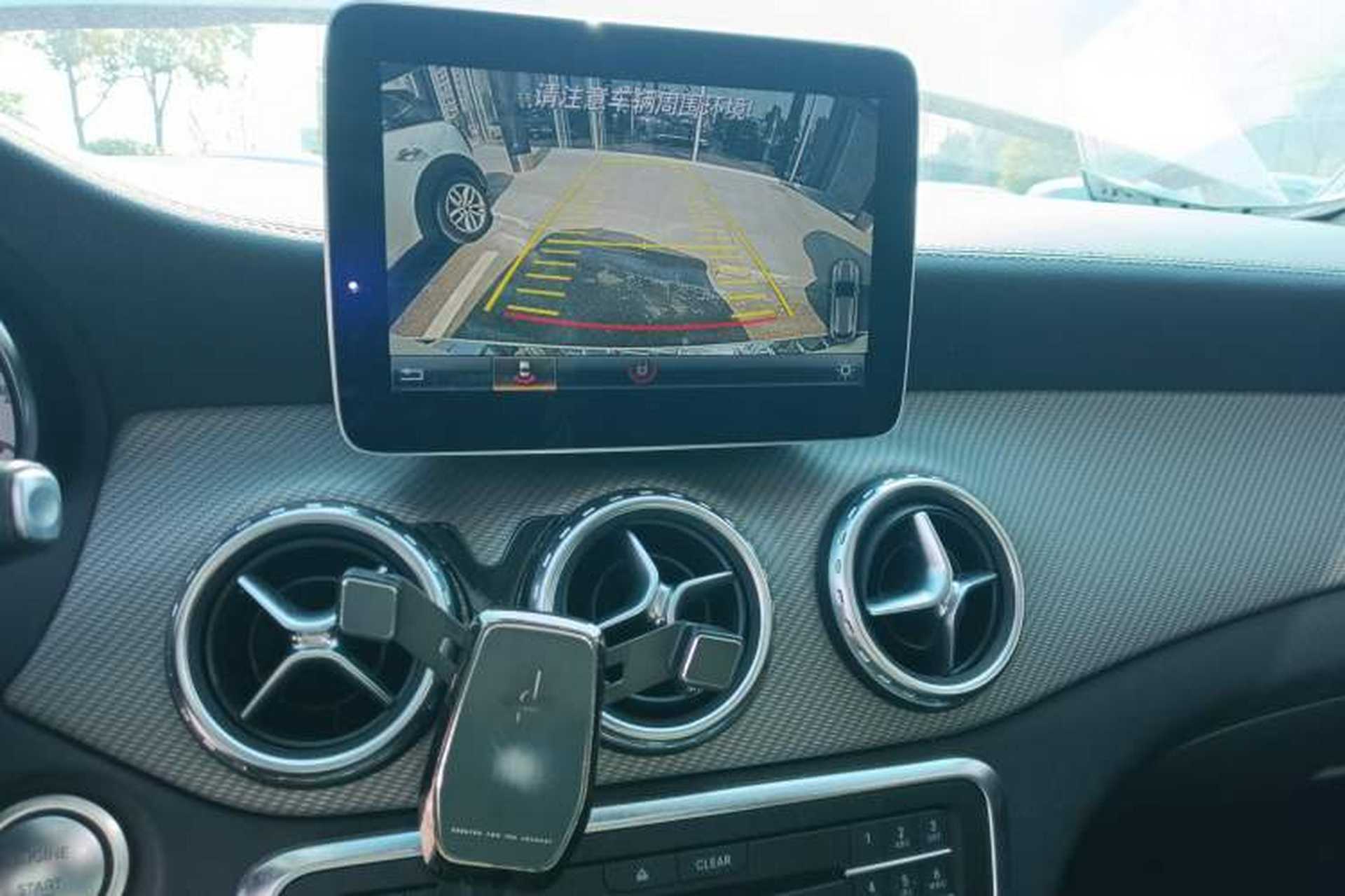 Used Mercedes-Benz GLA 2016 GLA 220 4MATIC Luxury Model Audio And AC Panel