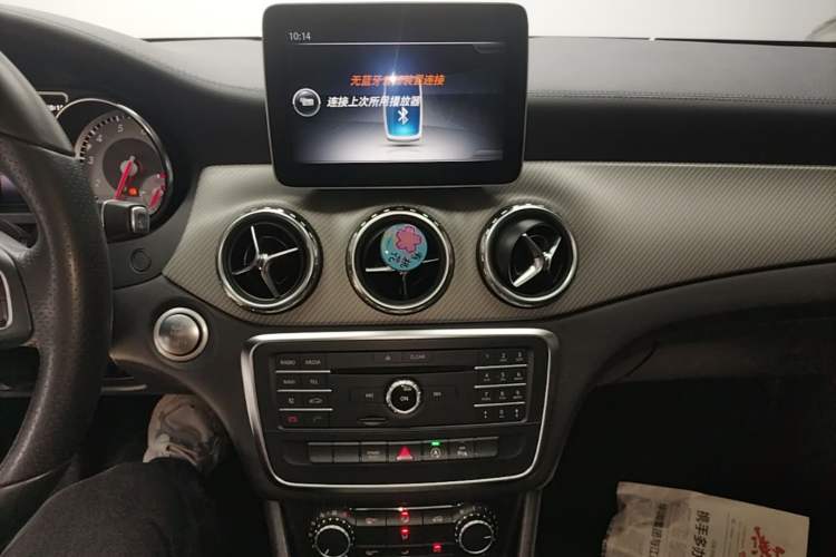 Used Mercedes-Benz GLA 2016 GLA 200 Fashion Model Audio And AC Panel