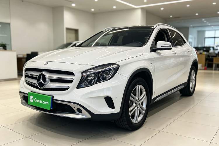 Used Mercedes-Benz GLA 2016 GLA 200 Sport Edition Guazi used car, China used car export, Used car for sale, Used  cars, Cheapest cars for sale