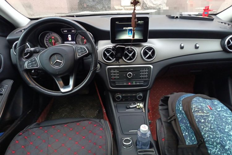 Used Mercedes-Benz GLA 2016 GLA 200 Sport Edition Center Console