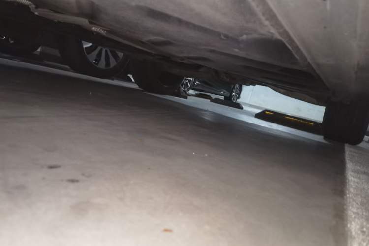 Used Mercedes-Benz GLA 2016 GLA 220 4MATIC Luxury Model Chassis Front Left