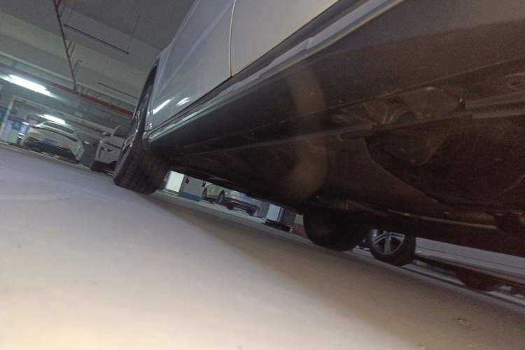 Used Mercedes-Benz GLA 2016 GLA 220 4MATIC Luxury Model Chassis Rear Left