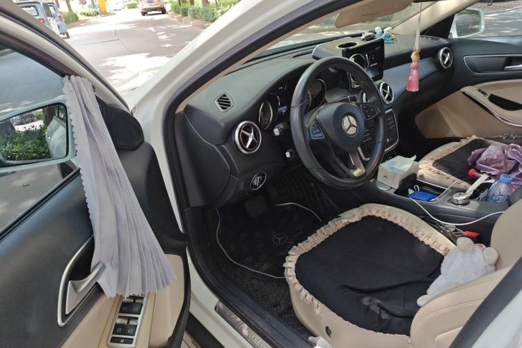 Used Mercedes-Benz GLA 2016 GLA 200 Fashion Model Driver Seat