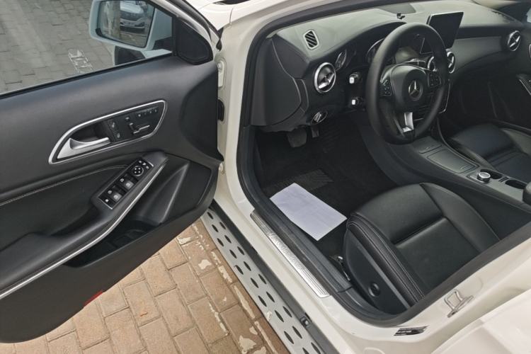 Used Mercedes-Benz GLA 2016 GLA 200 Fashion Model Driver Seat