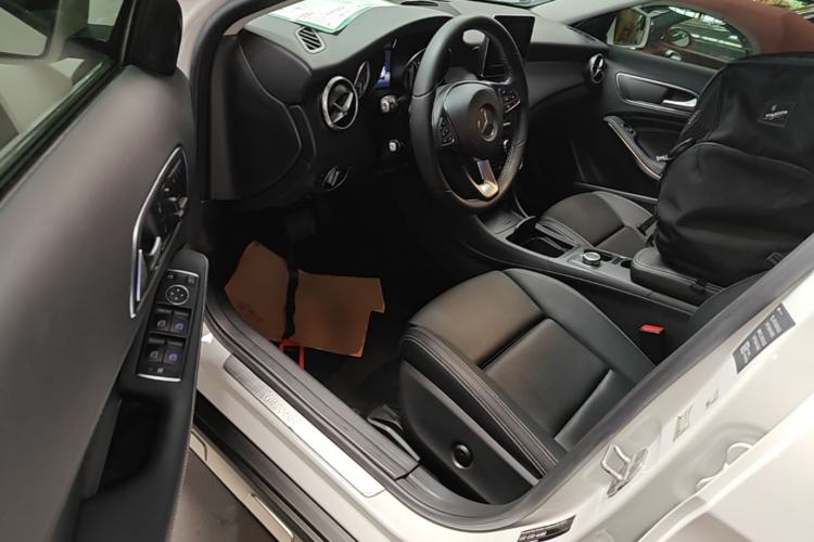 Used Mercedes-Benz GLA 2016 GLA 200 Fashion Model Driver Seat