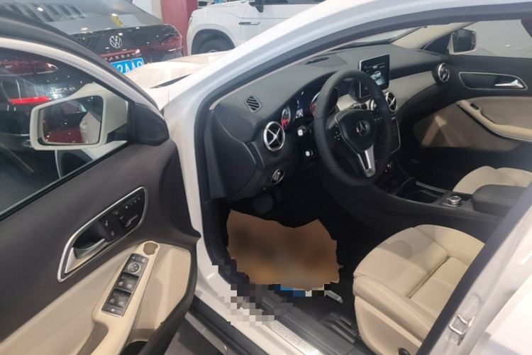 Used Mercedes-Benz GLA 2016 GLA 200 Fashion Model Driver Seat