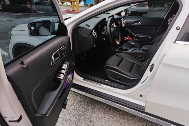 Used Mercedes-Benz GLA 2016 GLA 200 Fashion Model Driver Seat