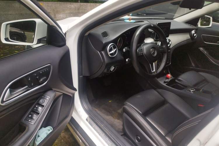 Used Mercedes-Benz GLA 2016 GLA 200 Fashion Model Driver Seat