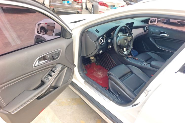 Used Mercedes-Benz GLA 2016 GLA 200 Fashion Model Driver Seat