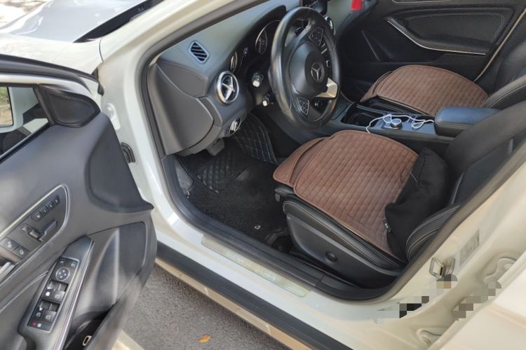 Used Mercedes-Benz GLA 2016 GLA 200 Fashion Model Driver Seat