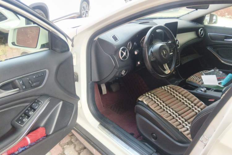 Used Mercedes-Benz GLA 2016 GLA 200 Fashion Model Driver Seat
