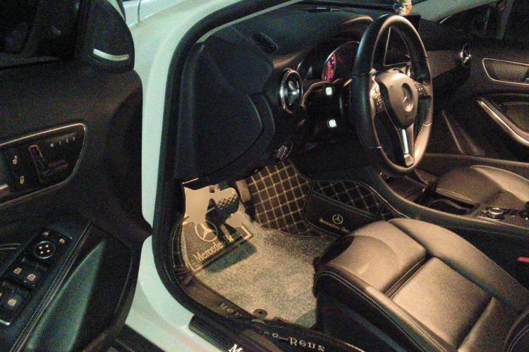 Used Mercedes-Benz GLA 2016 GLA 200 Fashion Model Driver Seat