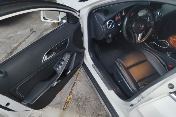 Used Mercedes-Benz GLA 2016 GLA 200 Fashion Model Driver Seat