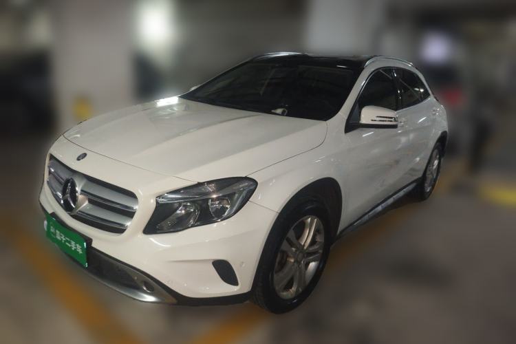 Used Mercedes-Benz GLA 2016 GLA 200 Sport Edition Guazi used car, China used car export, Used car for sale, Used  cars, Cheapest cars for sale