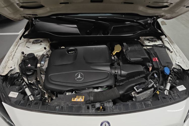 Used Mercedes-Benz GLA 2016 GLA 200 Sport Edition Engine Bay