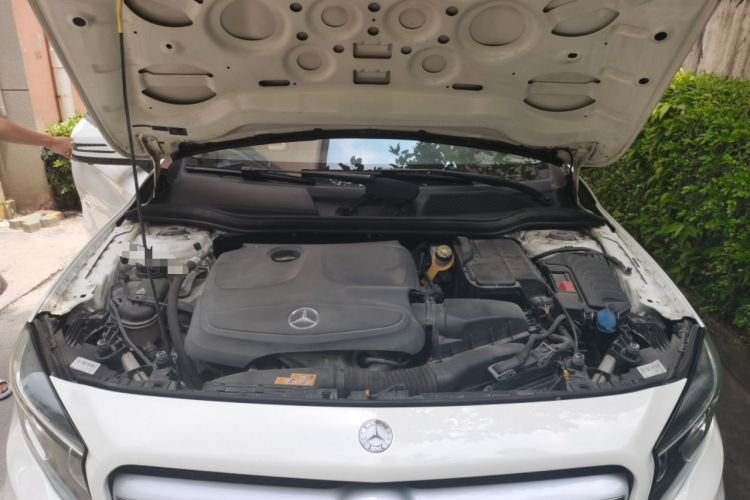 Used Mercedes-Benz GLA 2016 GLA 200 Sport Edition Engine Bay