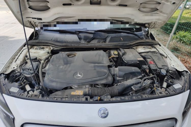 Used Mercedes-Benz GLA 2016 GLA 200 Sport Edition Engine Bay